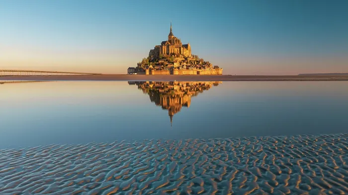 Framed Print : Mont Saint-Michel, Normandy, France Framed Print : Mont Saint-Michel, Normandy, France