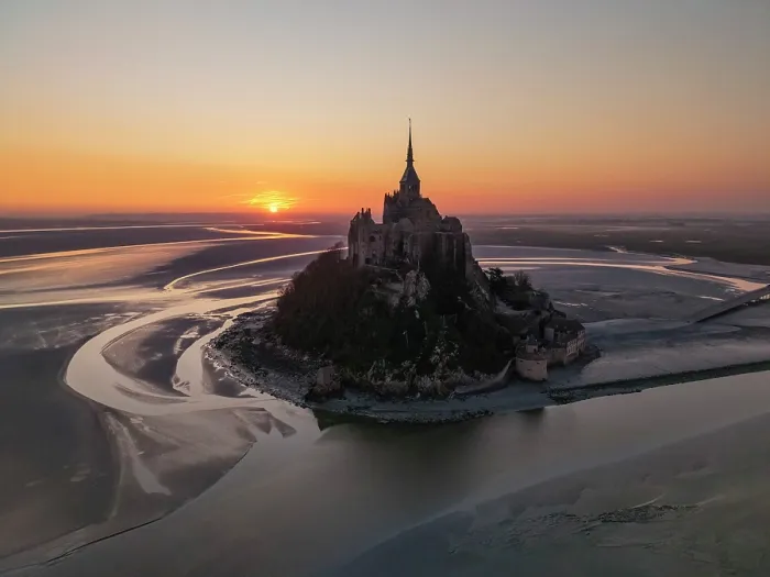 Framed Print : Mont Saint-Michel at Sunrise, Normandy, France Framed Print : Mont Saint-Michel at Sunrise, Normandy, France