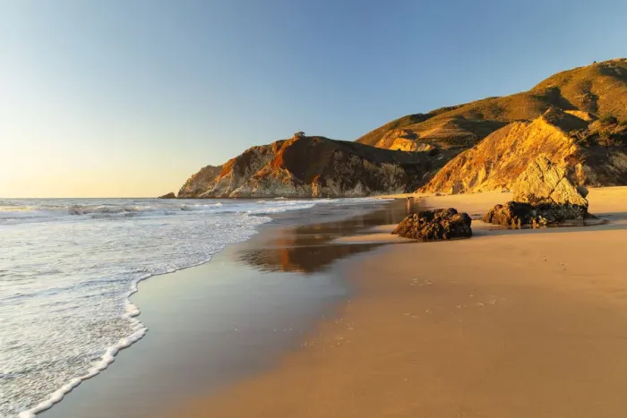 Framed Print : Montara State Beach at sunset, Pacific, Highway 1, California, USA Framed Print : Montara State Beach at sunset, Pacific, Highway 1, California, USA