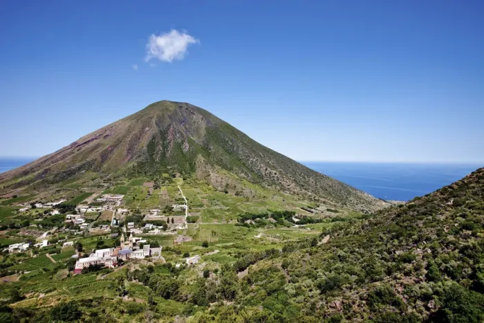 Framed Print : Monte dei Porri, Salina, Aeolian Islands, Sicily, Italy Framed Print : Monte dei Porri, Salina, Aeolian Islands, Sicily, Italy