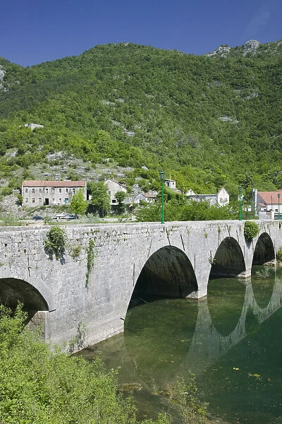 Montenegro, Rijeka Crnojevica, Village along Crnojevica River near Lake Skadar