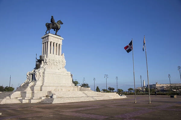 Monumento a Maximo Gomez, Havana, Cuba