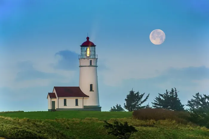 Framed Print : Full Moon over Cape Blanco Lighthouse, Oregon, USA Framed Print : Full Moon over Cape Blanco Lighthouse, Oregon, USA