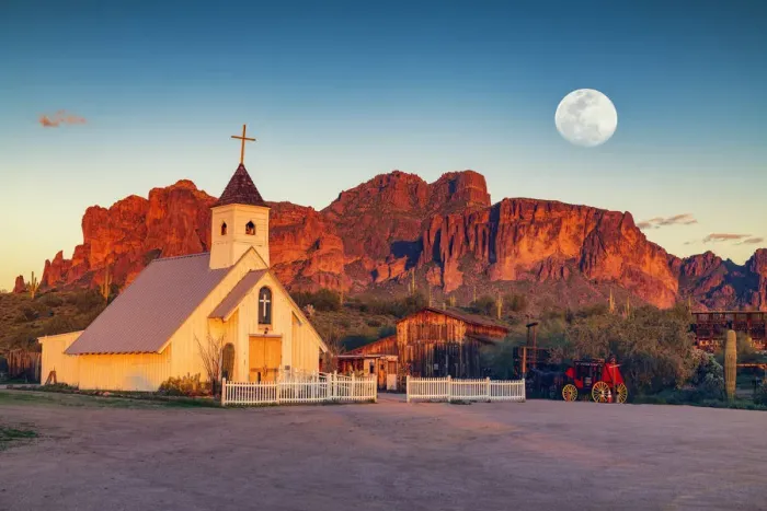Framed Print : Moon over Elvis Memorial Chapel & Superstition Mountains, near Phoenix, Arizona, USA Framed Print : Moon over Elvis Memorial Chapel & Superstition Mountains, near Phoenix, Arizona, USA