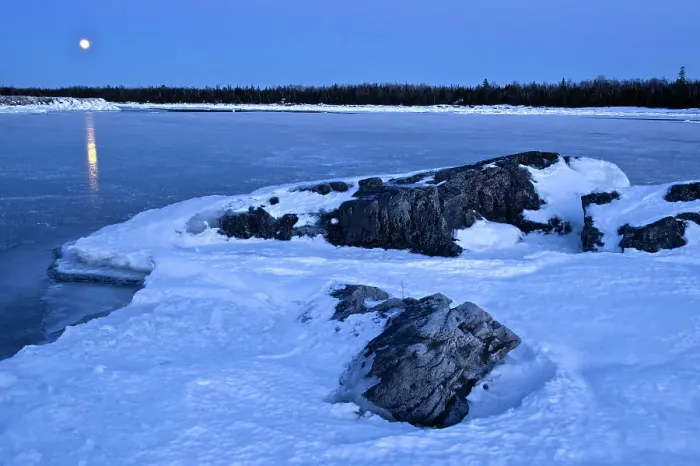 Framed Print : Full moon rising over Lake Huron. South Baymouth. Manitoulin Island, Ontario, Canada Framed Print : Full moon rising over Lake Huron. South Baymouth. Manitoulin Island, Ontario, Canada