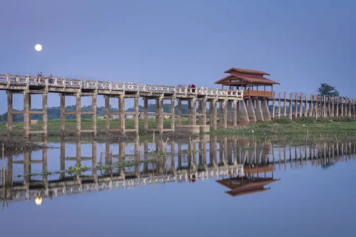 Framed Print : Moon rising over U Bein bridge against sky, Amarapura, Amarapura Township, Mandalay Framed Print : Moon rising over U Bein bridge against sky, Amarapura, Amarapura Township, Mandalay