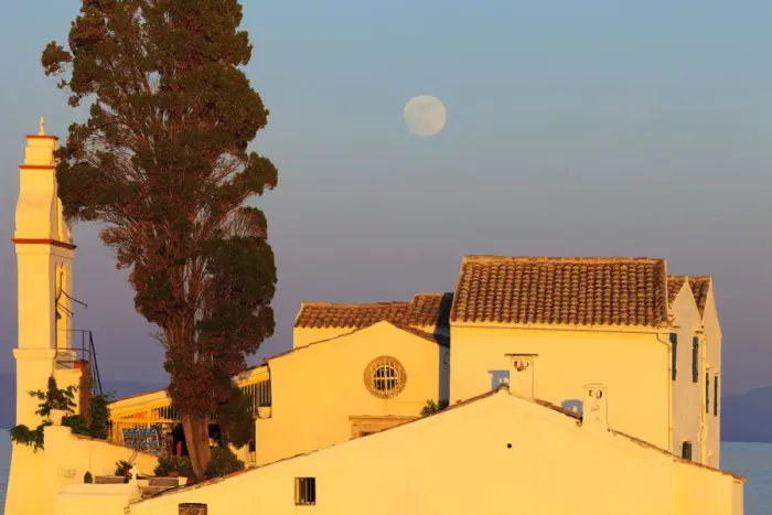 Framed Print : Full Moon on the Vlacherna Monastery and the Church of Pantokrator on Mouse Island Framed Print : Full Moon on the Vlacherna Monastery and the Church of Pantokrator on Mouse Island
