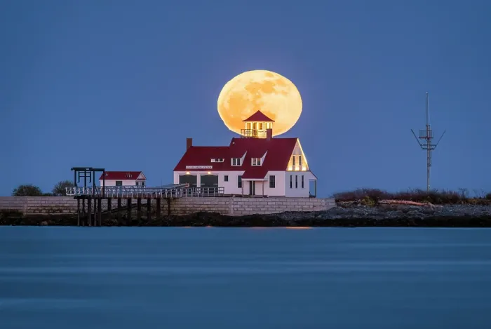 Framed Print : Full moon over Wood Island Life Saving Station, Kittery, Maine, USA Framed Print : Full moon over Wood Island Life Saving Station, Kittery, Maine, USA