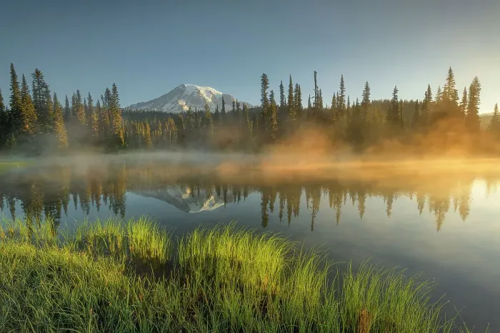 Framed Print : Morning at Reflection Lakes with Mt. Rainier in the background, Nationalpark Mt. Rainier, North West, Washington State, USA Framed Print : Morning at Reflection Lakes with Mt. Rainier in the background, Nationalpark Mt. Rainier, North West, Washington State, USA