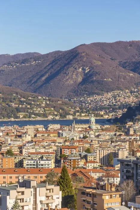 Framed Print : A morning view of Como city and lake Como, Lombardy, Italy, Europe Framed Print : A morning view of Como city and lake Como, Lombardy, Italy, Europe