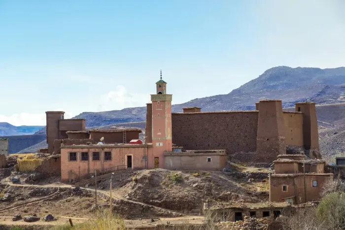 Framed Print : Morocco, Sous-Massa-Draa, Ouarzazate Province. Kasbah and mosque in Ighrem N Ougdal Framed Print : Morocco, Sous-Massa-Draa, Ouarzazate Province. Kasbah and mosque in Ighrem N Ougdal