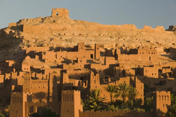 Framed Print : Morocco, South of the High Atlas, Ait Benhaddpu, Dawn Light on the Kasbah / Site of Framed Print : Morocco, South of the High Atlas, Ait Benhaddpu, Dawn Light on the Kasbah / Site of