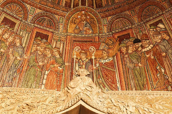 Mosaic of the Porta Sant Alipio - Transfer of the Relics of St. Mark into the Basilica