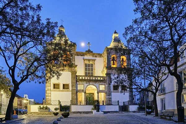 The Motherchurch of Setubal, Santa Maria da Graca church, dating back to the 17th century