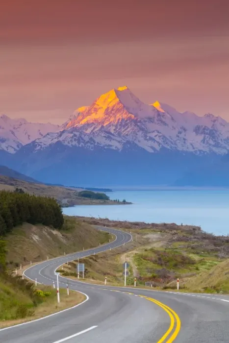 Framed Print : Mount Cook (Aoraki) illuminated at sunset, Lake Pukaki, Mackenzie Country, Canterbury Framed Print : Mount Cook (Aoraki) illuminated at sunset, Lake Pukaki, Mackenzie Country, Canterbury