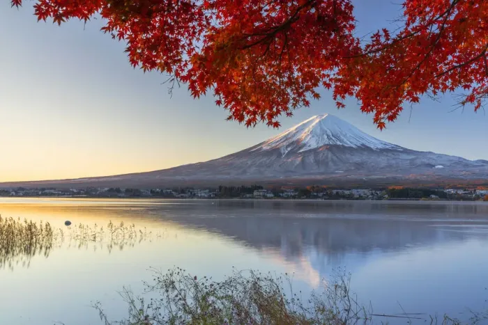 Framed Print : Mount Fuji and Lake Kawaguchi at dawn, Yamanashi Prefecture, Japan Framed Print : Mount Fuji and Lake Kawaguchi at dawn, Yamanashi Prefecture, Japan