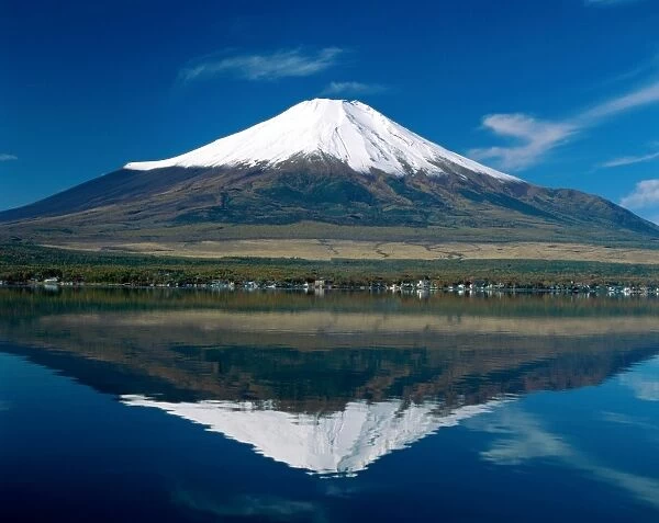 Mount Fuji  /  Lake Yamanaka