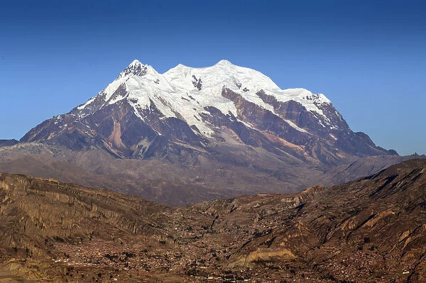 Mount Illimani, Andes Mountains, Templo Andino Jach a Apacheta Mirador, El Alto