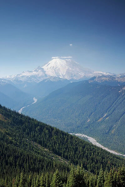 Mount Rainier, Mount Rainier National Park, Washington, USA