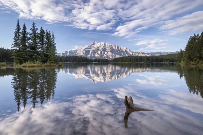 Framed Print : Mount Rundle reflected in Two Jack Lake, Banff National Park, Alberta, Canada Framed Print : Mount Rundle reflected in Two Jack Lake, Banff National Park, Alberta, Canada