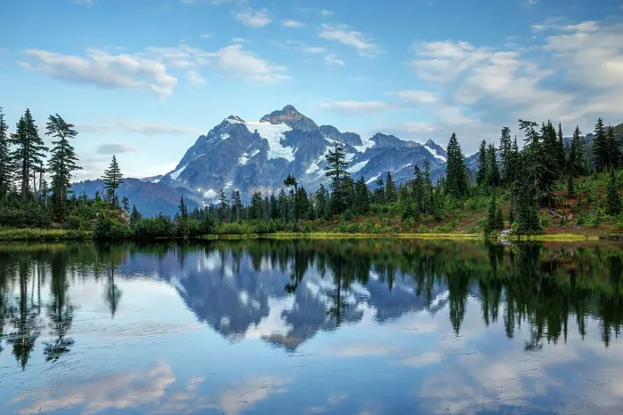 Framed Print : Mount Shuksan reflected in Mirror Lake, North Cascades National Park, Washington, USA Framed Print : Mount Shuksan reflected in Mirror Lake, North Cascades National Park, Washington, USA