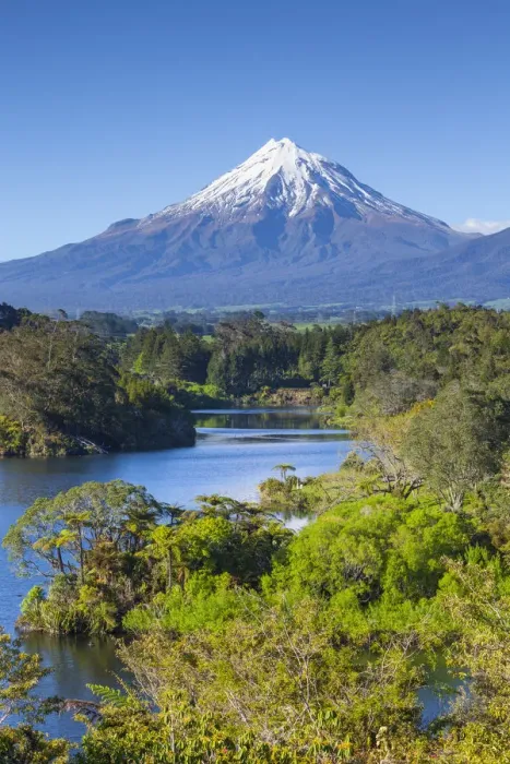 Framed Print : Mount Taranaki (Egmont) and Lake Mangamahoe, North Island, New Zealand