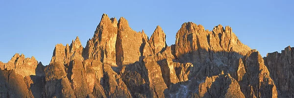 Mountain impression Croda da Lago - Italy, Veneto, Belluno, Dolomiti d Ampezzo