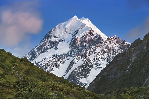 Mountain impression Mount Cook - New Zealand, South Island, Canterbury, Mackenzie