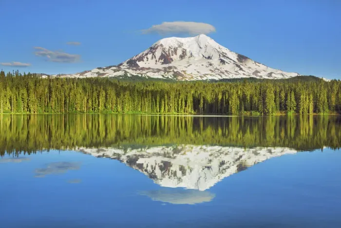 Framed Print : Mountain impression reflection of Mount Adams in Takhlakh Lake - USA, Washington Framed Print : Mountain impression reflection of Mount Adams in Takhlakh Lake - USA, Washington