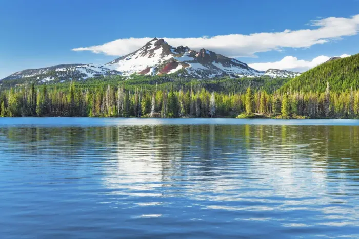 Framed Print : Mountain lake Sparks Lake with Three Sisters - USA, Oregon, Deschutes, Cascade Lakes Framed Print : Mountain lake Sparks Lake with Three Sisters - USA, Oregon, Deschutes, Cascade Lakes
