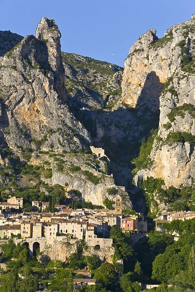 Moustiers Sainte Marie, Alpes de Haute Provence, France