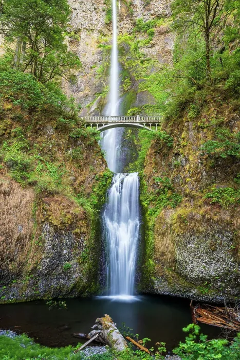Framed Print : Multnomah Falls, Columbia River Gorge, Troutdale, Oregon, USA