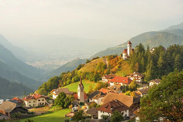Municipality of Vanga in autumn Europe, Italy, Trentino Alto Adige, Plateau Renon