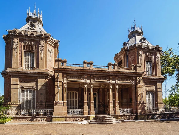 Museo Nacional del Vino y la Vendimia, museum housed in a Giol house, Maipu, Mendoza