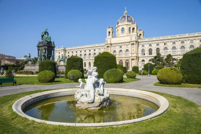 Framed Print : Museum of Natural History, Maria-Theresien-Platz, Vienna, Vienna, Austria Framed Print : Museum of Natural History, Maria-Theresien-Platz, Vienna, Vienna, Austria