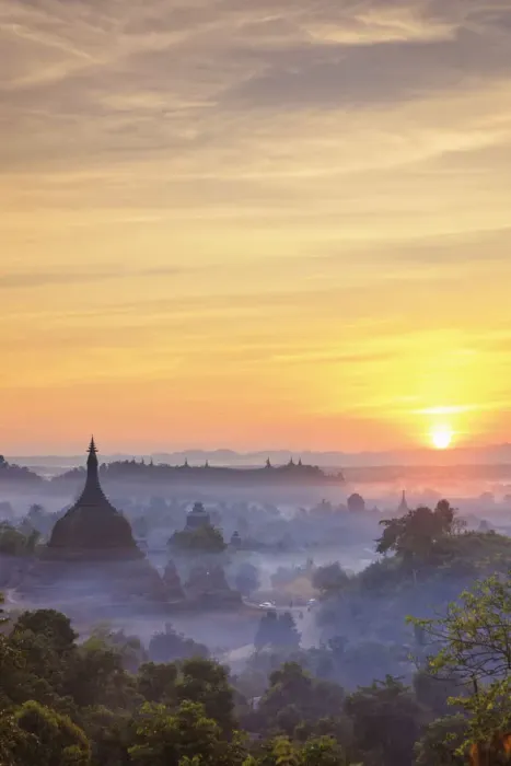 Framed Print : Myanmar (Burma), Rakhine State, Mrauk U Archaeological Site Framed Print : Myanmar (Burma), Rakhine State, Mrauk U Archaeological Site