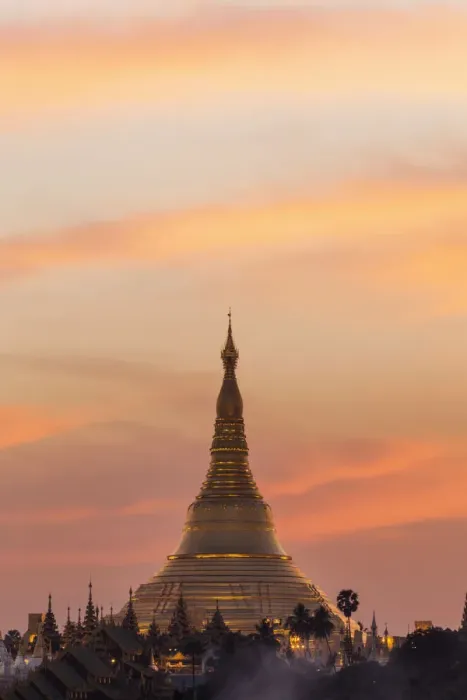 Framed Print : Myanmar (Burma), Yangon, Shwedagon Pagoda Framed Print : Myanmar (Burma), Yangon, Shwedagon Pagoda