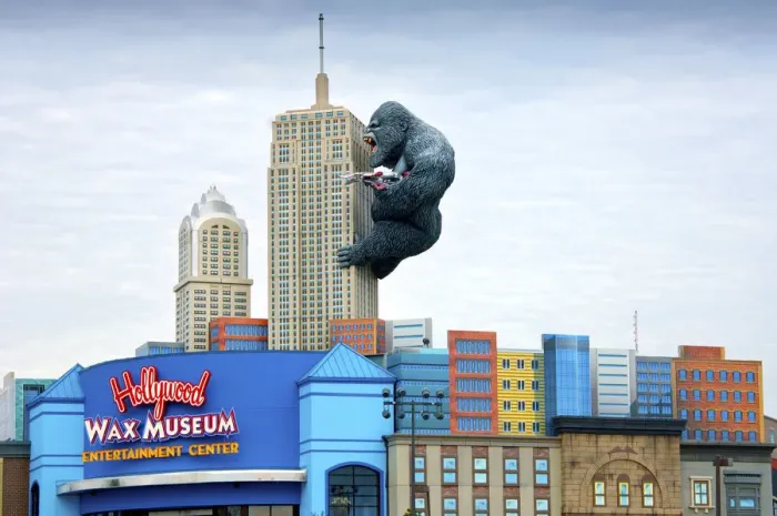 Framed Print : Myrtle Beach, Broadway At The Beach, Hollywood Wax Museum, South Carolina Framed Print : Myrtle Beach, Broadway At The Beach, Hollywood Wax Museum, South Carolina