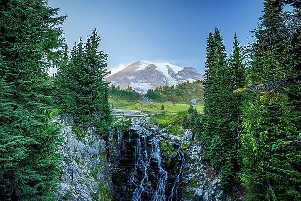 Myrtle Falls and Mount Rainier, Mount Rainier National Park, Washington, USA
