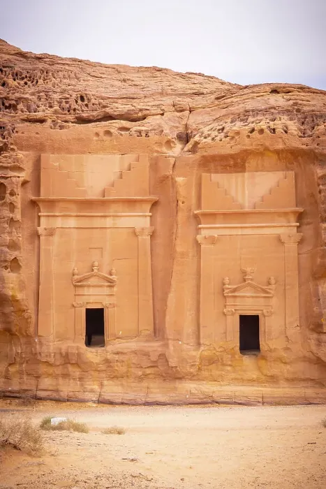 Framed Print : Nabatean tombs at Jabal Al Ahmar, Hegra (Mada'in Salih / Al-Hijr) archaeological site (UNESCO World Heritage Site), Al-Ula, Medina Province, Saudi Arabia