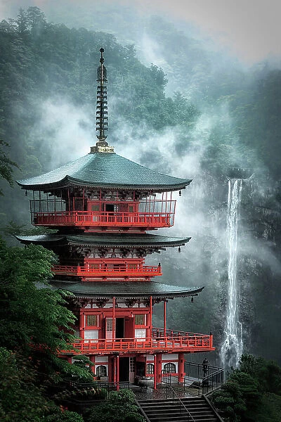 Nachi no taki waterfalls, Nachi falls, Wakayama prefecture, Hoshu, Japan