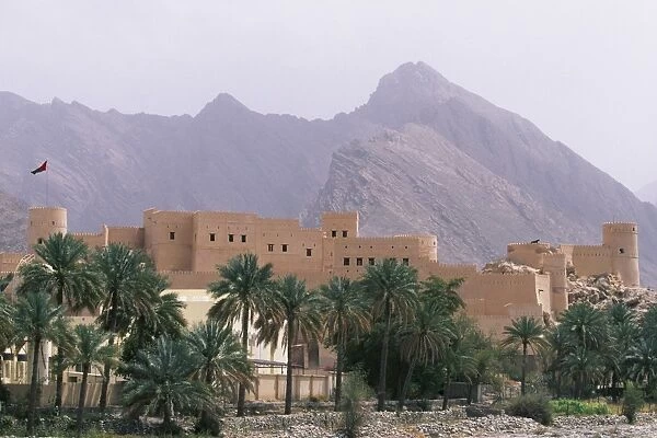 Nakhl Fort stands in the foothills of the Western Hajar Mountains