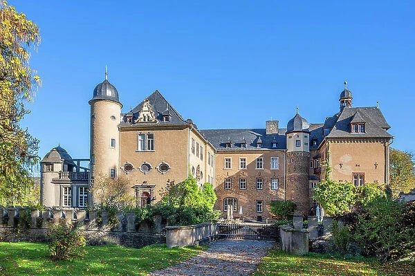 Namedy castle near Andernach, Eifel, Rhine valley, Rhineland-Palatinate, Germany