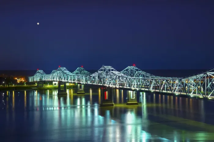 Framed Print : Natchez, Mississippi, Natchez-Vidalia Bridge, Two Twin Cantilever Bridges That Carry Framed Print : Natchez, Mississippi, Natchez-Vidalia Bridge, Two Twin Cantilever Bridges That Carry