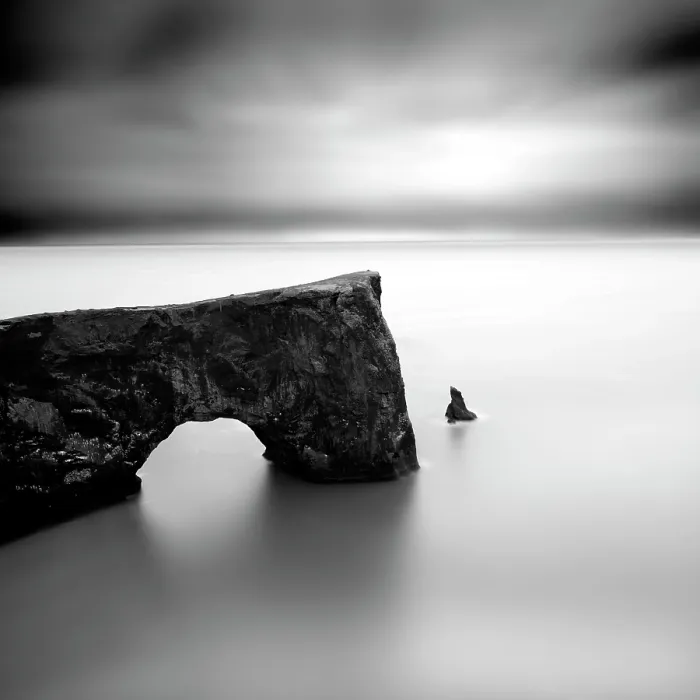 Framed Print : Natural arch and rock stack, Dyrholaey, near Vik y Myrdal, South Iceland Framed Print : Natural arch and rock stack, Dyrholaey, near Vik y Myrdal, South Iceland