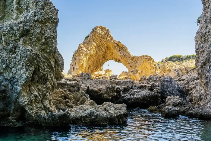 Framed Print : A natural rock arch in Lindos, Rhodes, Dodecanese Islands, Greece Framed Print : A natural rock arch in Lindos, Rhodes, Dodecanese Islands, Greece