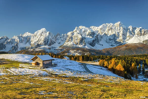 Nemes Pasture against Sextner Dolomites, Dolomites, South Tyrol, Alto Adige, Italy