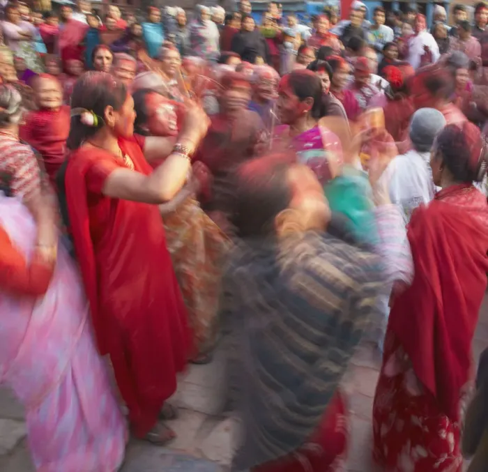 Framed Print : Nepalese women celebrating Holi festival, Bhaktapur (UNESCO World Heritage Site) Framed Print : Nepalese women celebrating Holi festival, Bhaktapur (UNESCO World Heritage Site)