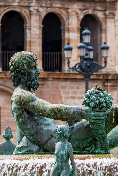Framed Print : Neptune's statue, Turia fountain, Plaza de la Virgen, Valencia, Valencian Community, Spain