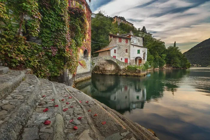 Framed Print : Nesso village in autumn time, lake Como, Como province, Lombardy, Italy Framed Print : Nesso village in autumn time, lake Como, Como province, Lombardy, Italy